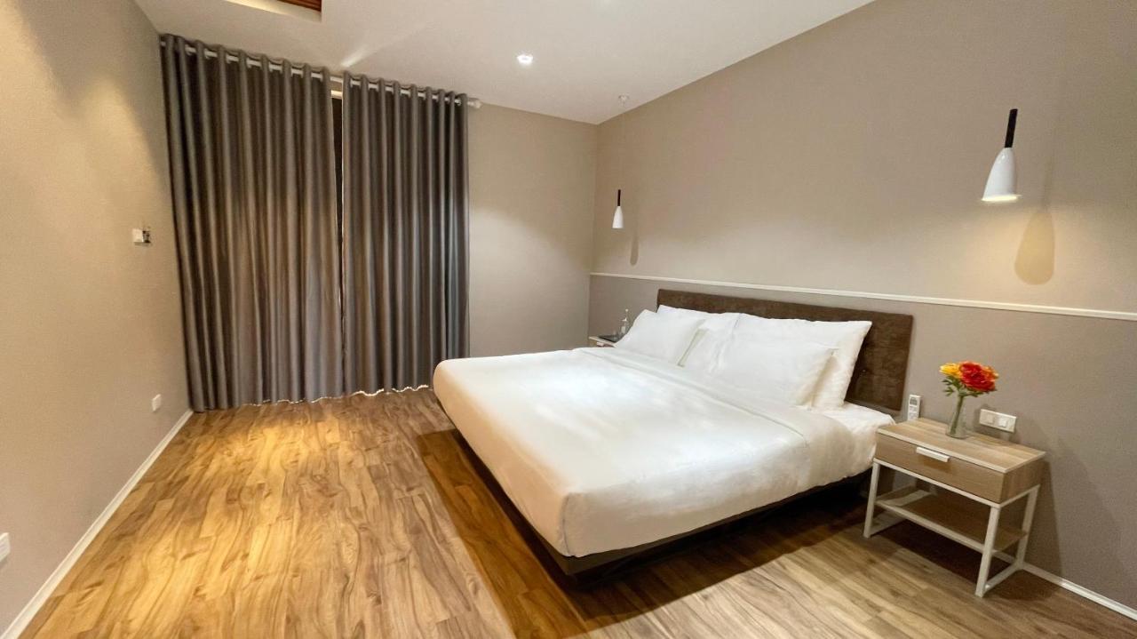 קוואנג נין Phoenix Minh Chau Hotel מראה חיצוני תמונה