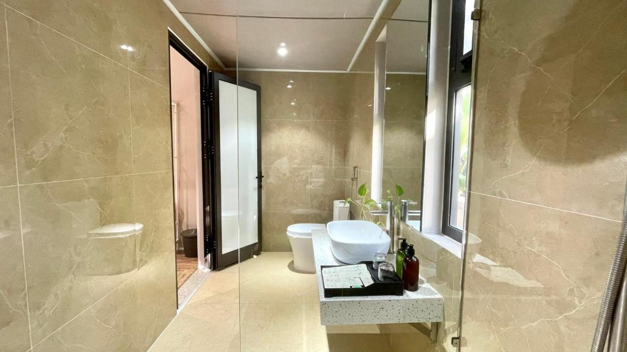 קוואנג נין Phoenix Minh Chau Hotel מראה חיצוני תמונה